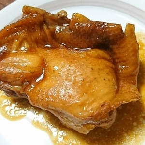 簡単煮るだけ！鶏もも肉のフライパン照り煮♪